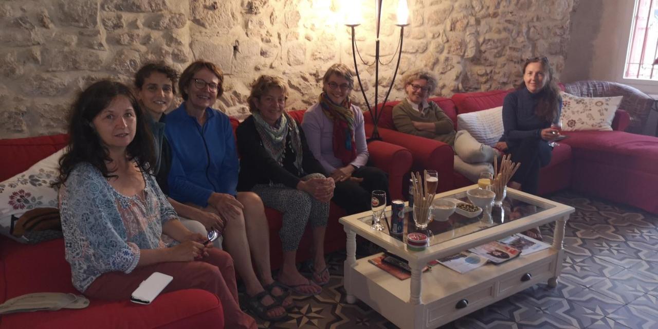 Saint-Saturnin-de-Lucian Le Mimosa Bed & Breakfast エクステリア 写真