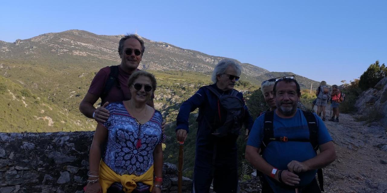 Saint-Saturnin-de-Lucian Le Mimosa Bed & Breakfast エクステリア 写真
