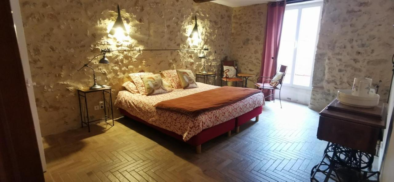 Saint-Saturnin-de-Lucian Le Mimosa Bed & Breakfast エクステリア 写真